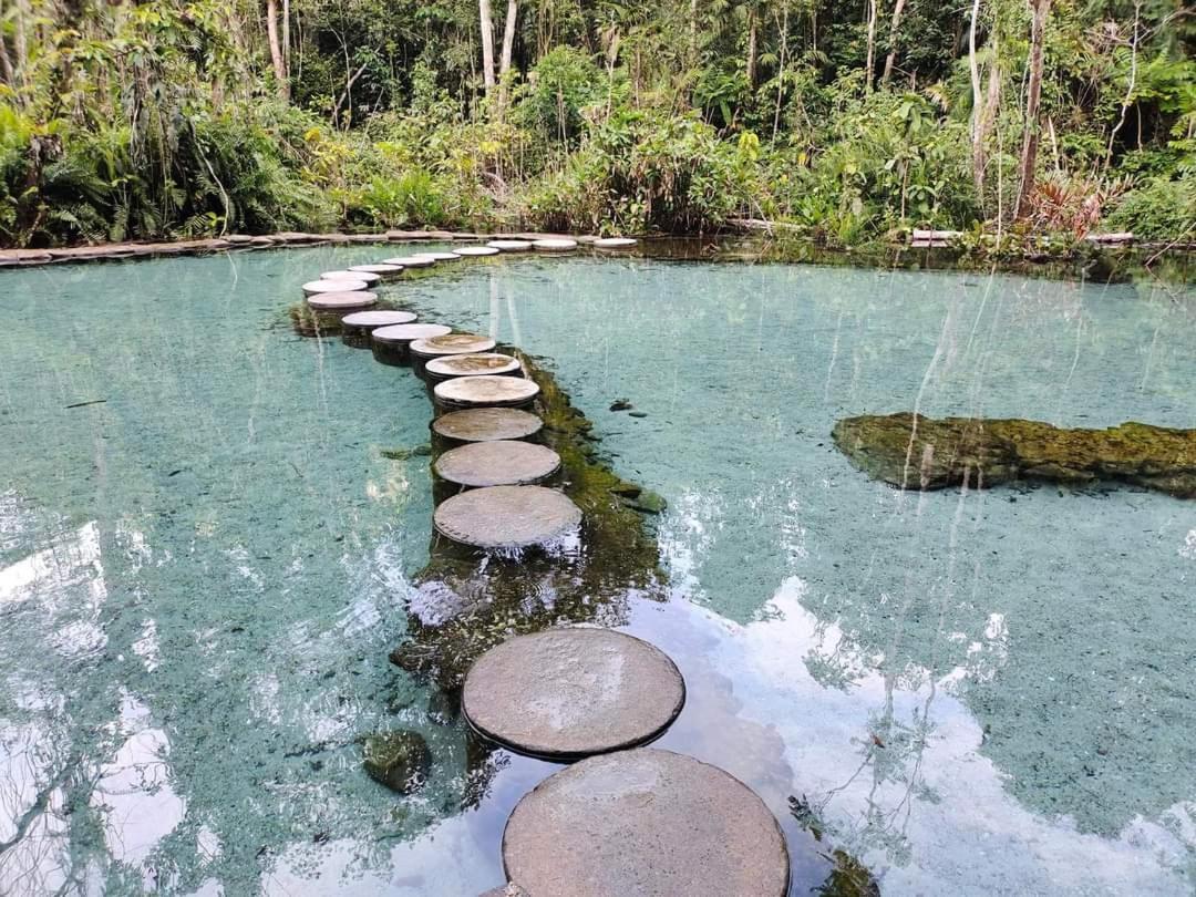 Отель Bansuanphutarn Ban Pha Saeng Lang Экстерьер фото